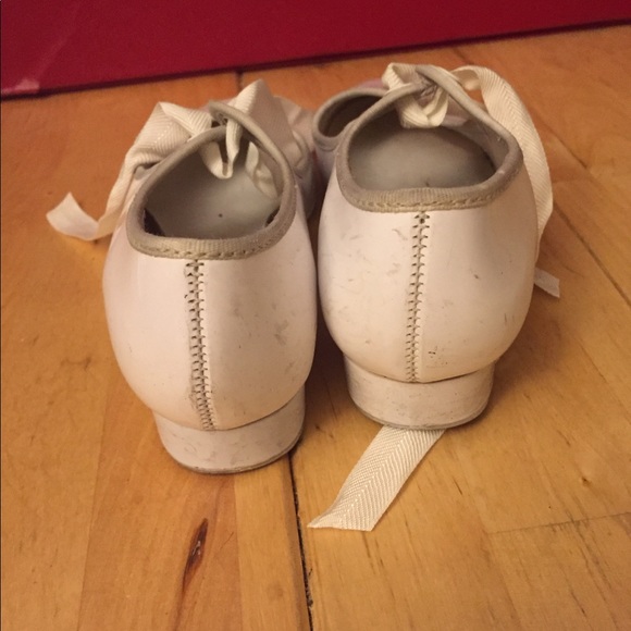 Tempo by Leo’s children tap shoes,  s. 12 - Picture 3 of 5